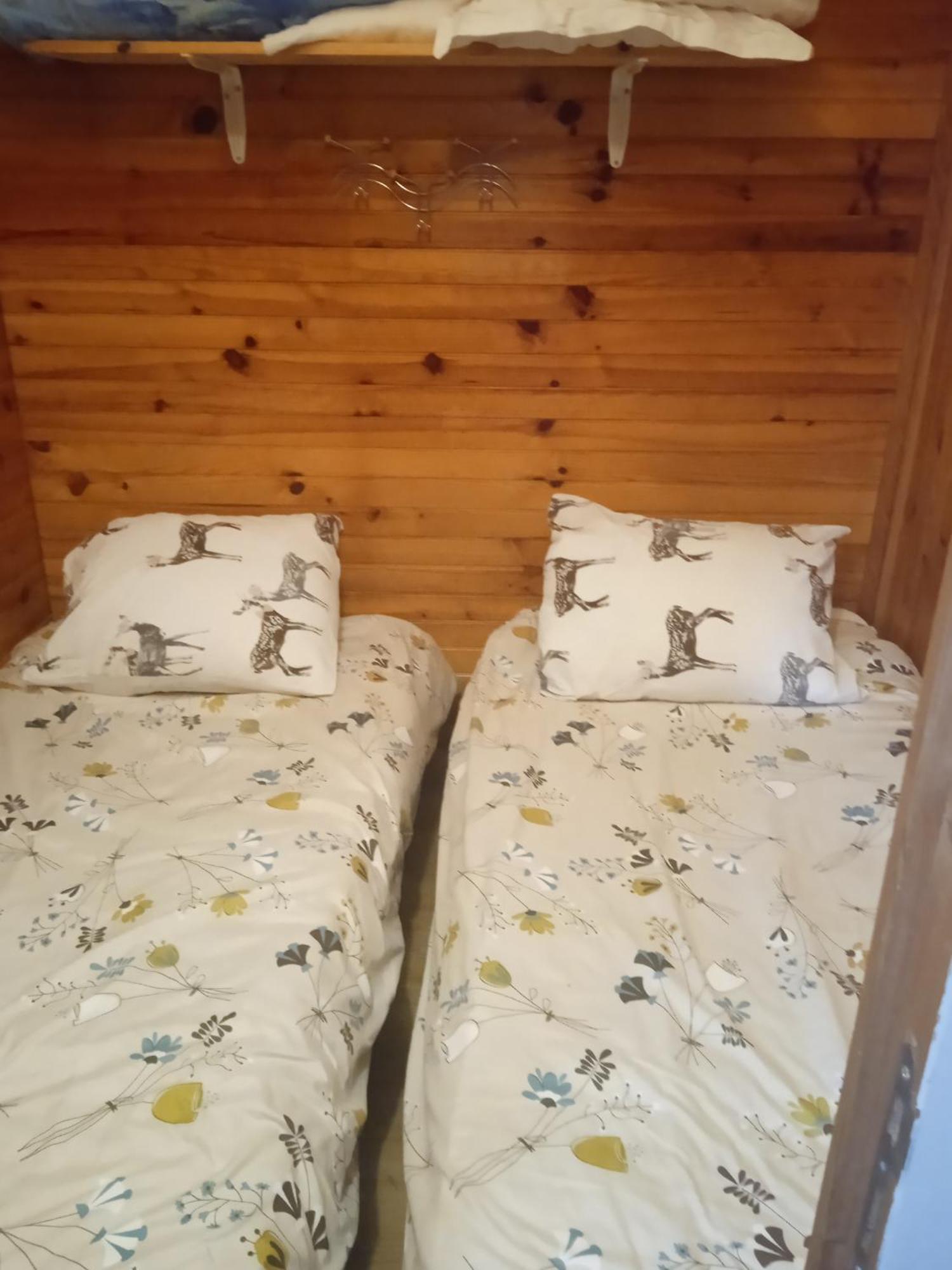 Le Chat Reveur Hotel Ardres Eksteriør billede